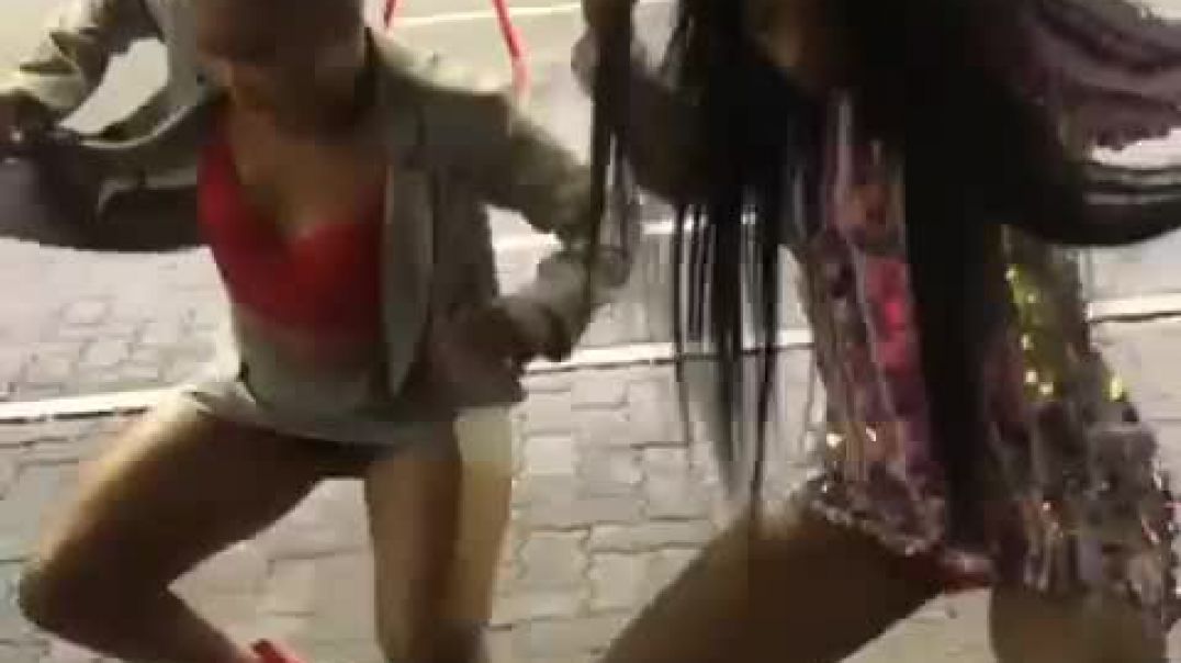 ⁣Girls Dance at filling station