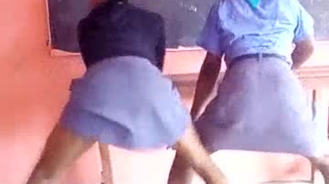 Twerk teens at school