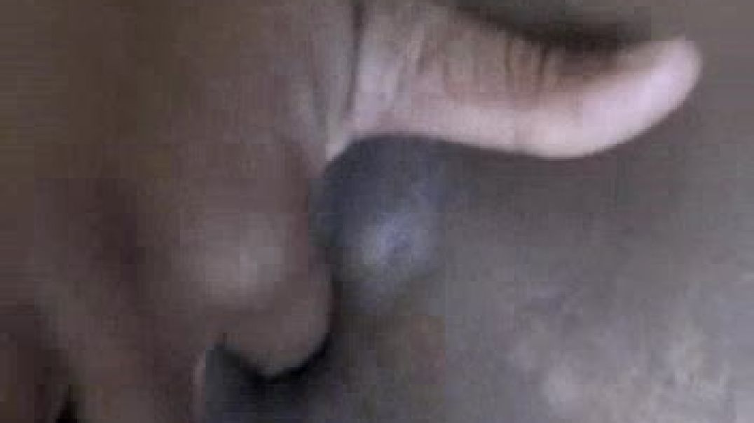 ⁣Mzansi pussy fingering