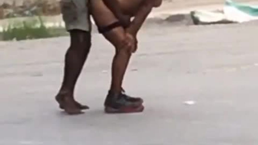 Public  unstoppable