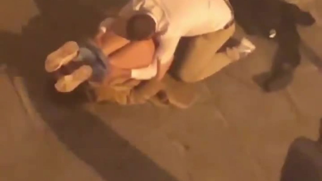 ⁣Eating White Whore Pussy On Street