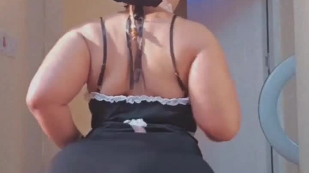 ⁣Maid