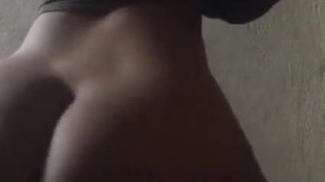 ⁣Big  nyash twerk p2