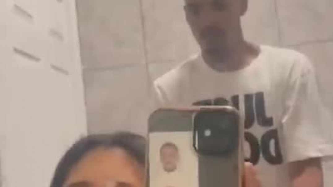 ⁣Selfie fuck public  toilets
