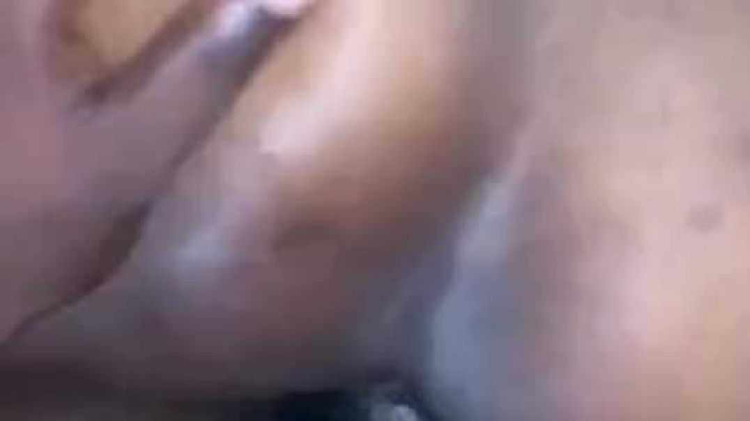 ⁣Teen ontop riding  hard
