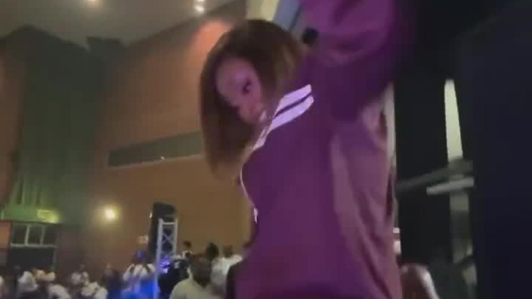 FB_VID_6125395482734232843