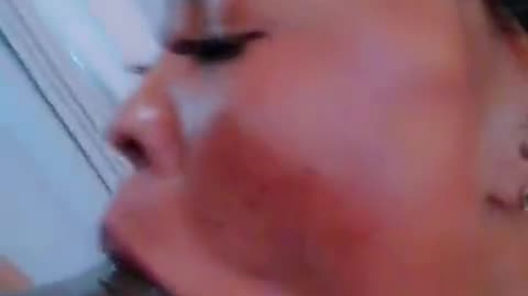 ⁣Prostitute  giving  head