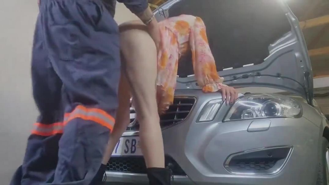 ⁣Johhanesburg Skinny Whore Fucks  Mobile Mechanic