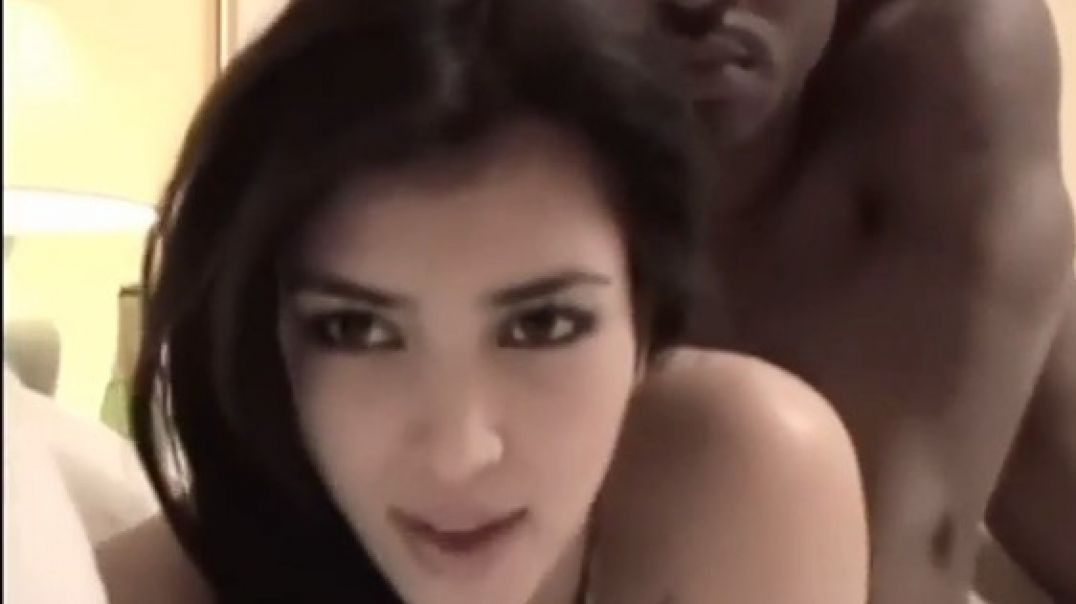 ray j fucking kim kardashian sexy booty🍑