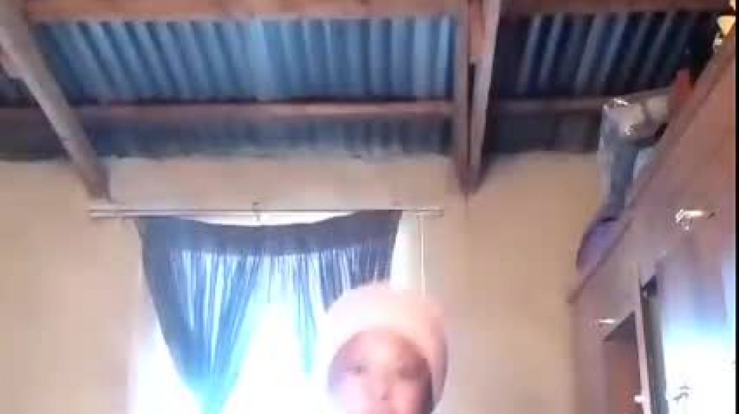 y4B1zyem6ty9T9xzxViC_20_4205999d6695a32bfff6f69c510edc33_video_240p_converted