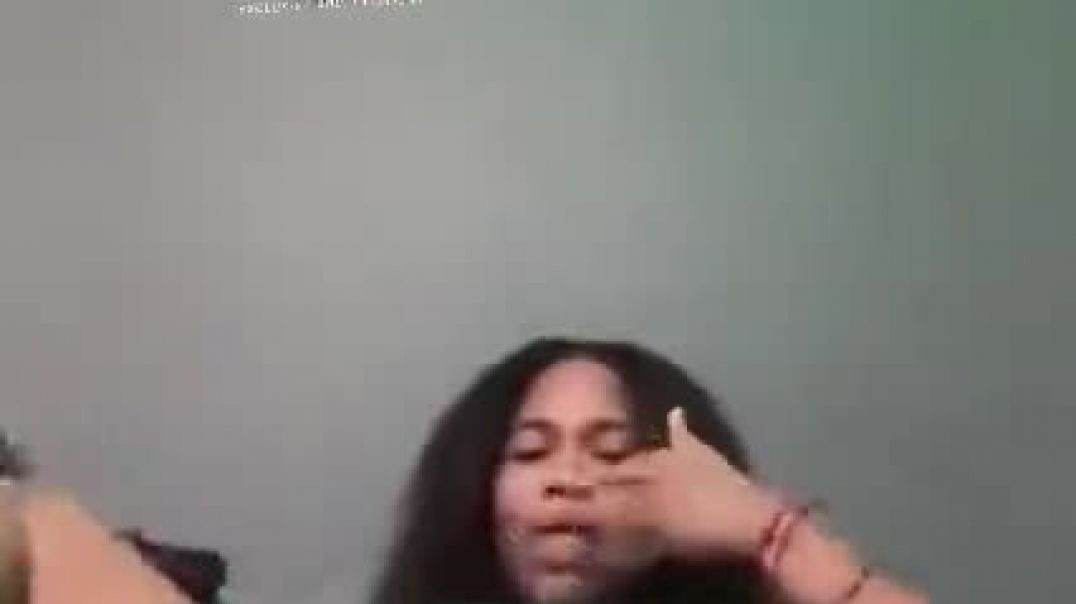 ⁣Finger-Fucking-Herself