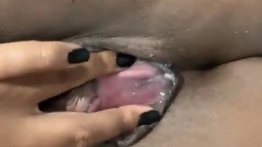 ⁣Horny punani