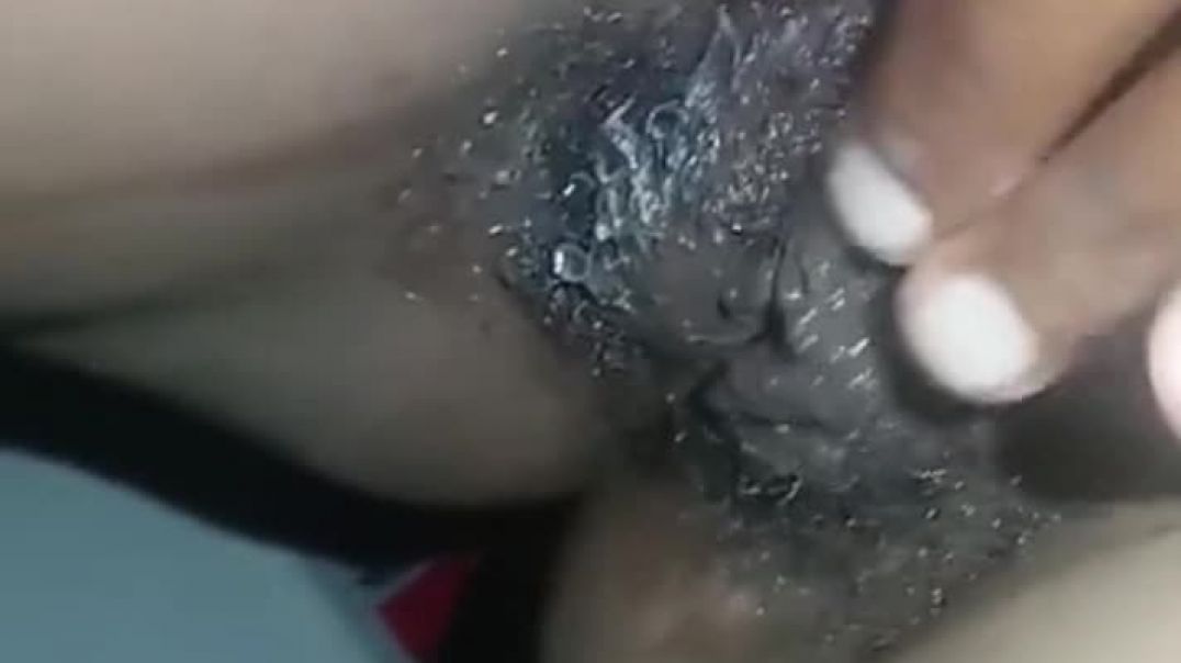 ⁣Hairy wet kuku