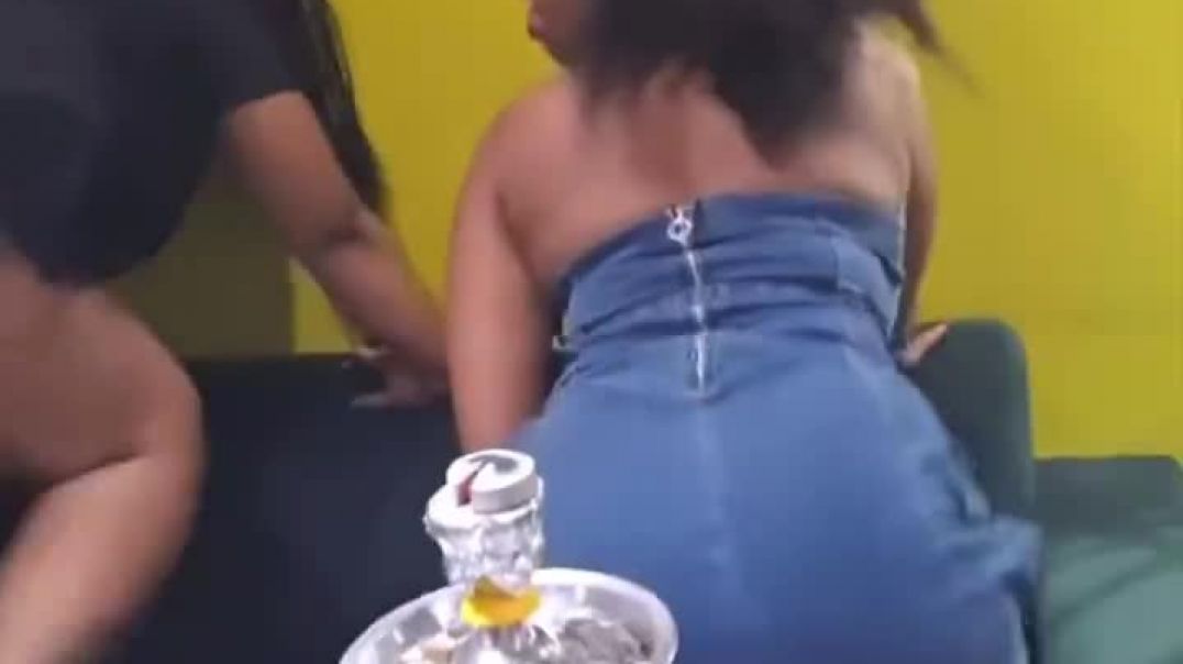 Ass-Shake for blesser